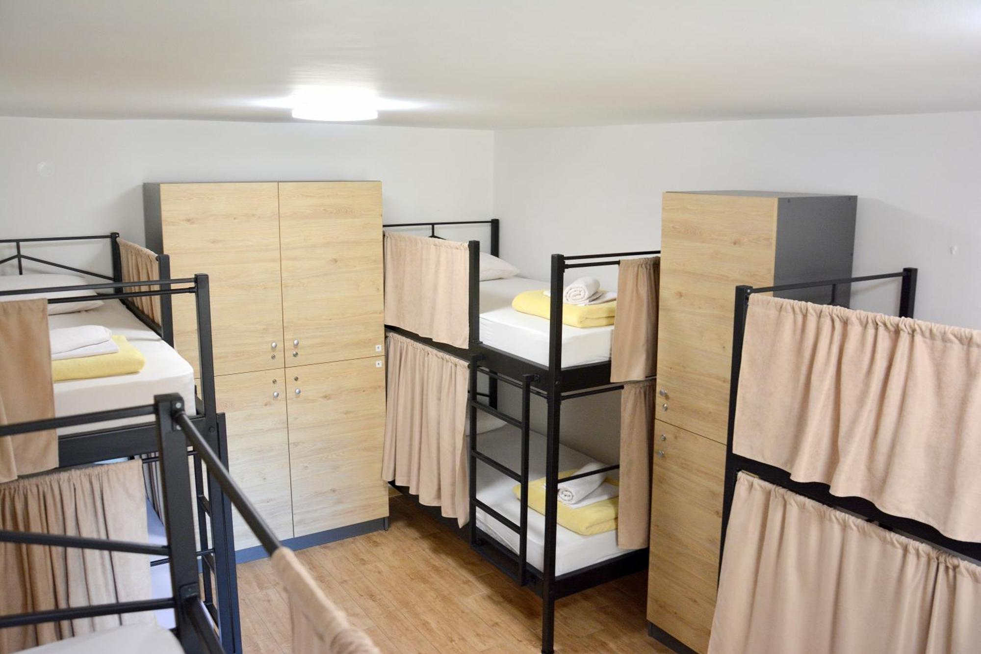 Montenegro Backpackers Home Budva Extérieur photo