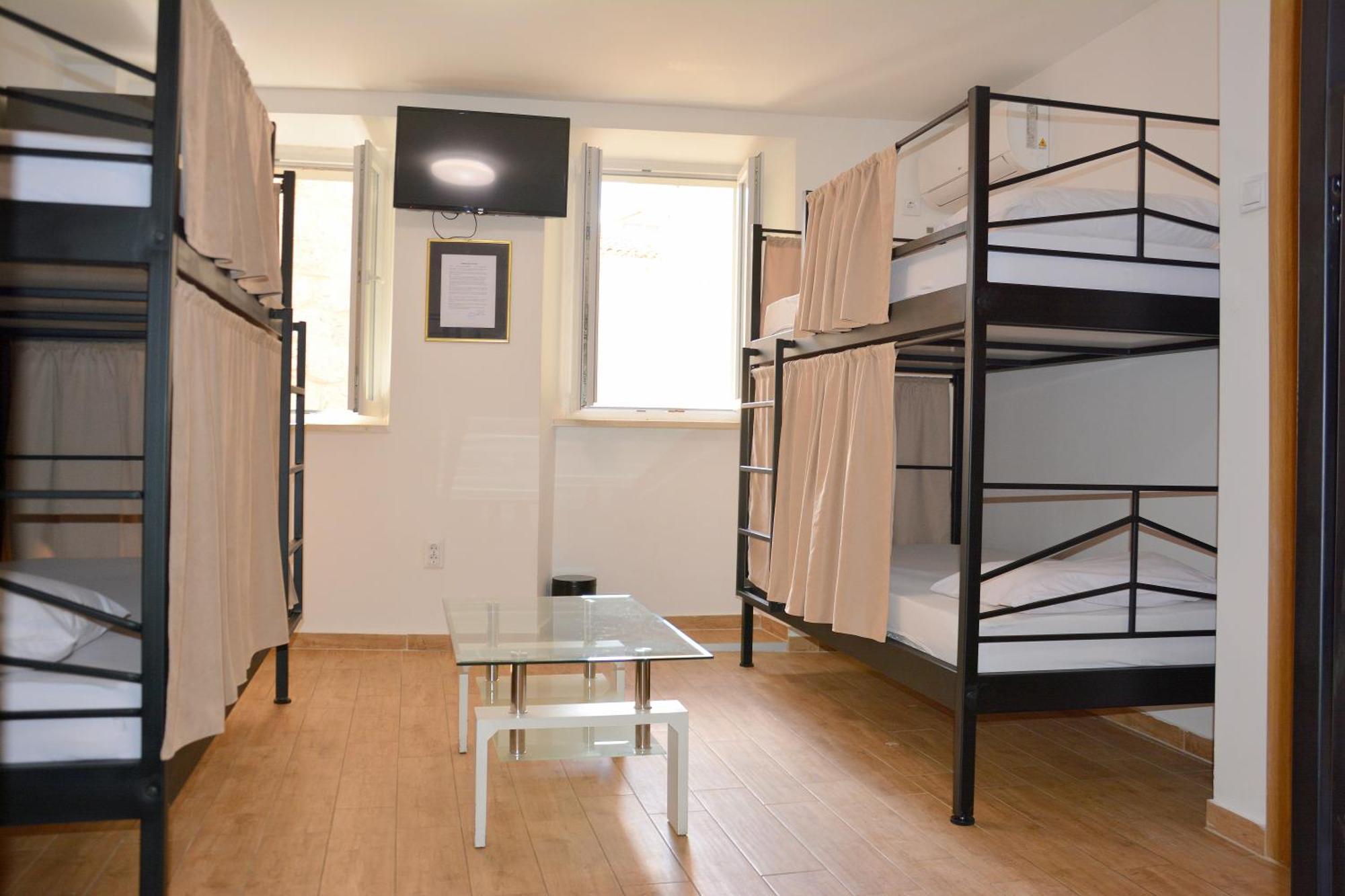 Montenegro Backpackers Home Budva Extérieur photo